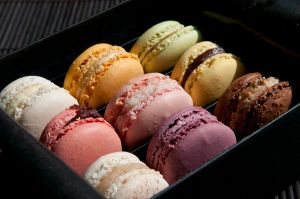 "You're my little macaron, oh yes you are!" (image courtesy of Wikimedia Commons by Pierre Marcolini)